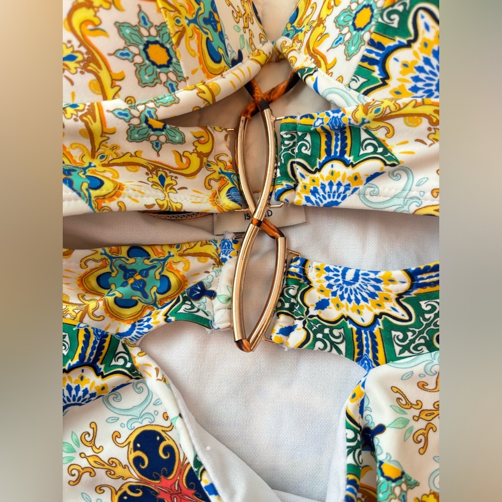 River Island cut out swimsuit 🌴 - Picture 5 of 6